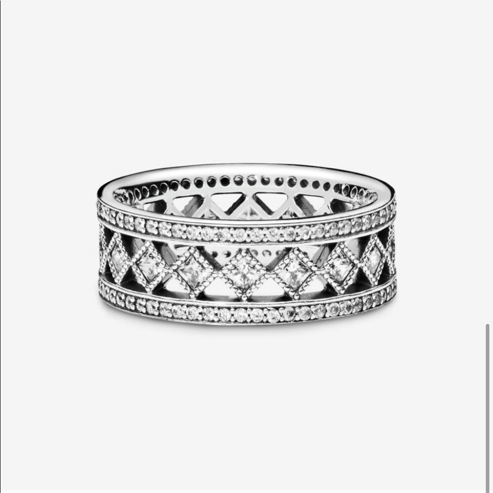 Pandora vintage openwork ring
